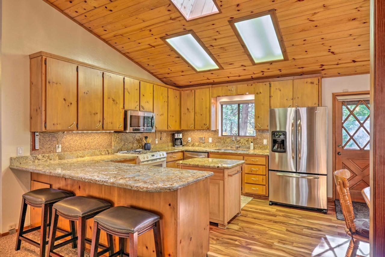Quiet Twain Harte Cabin With Deck And Forest Views! Екстериор снимка